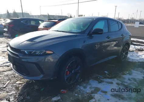 2024 Dodge Hornet R/T из США, поврежденный, VIN ZACPDFCW9R3A24348